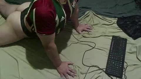 gugaboy2 online show from February 8, 10:43 am