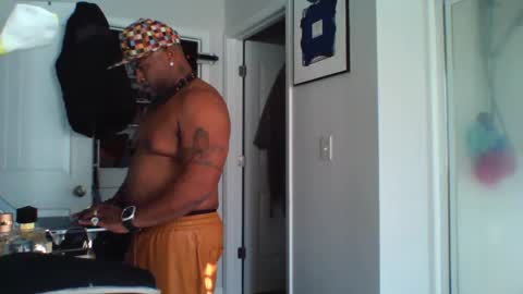 guidedhandstech online show from January 24, 9:05 pm