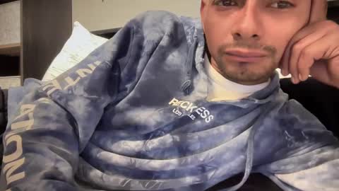 Snapshot of gumbywanna chatting on March 2, 7:41 pm gumbywanna online show from March 2, 7:41 pm