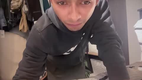 Snapshot of gumbywanna chatting on January 9, 12:57 am gumbywanna online show from January 9, 12:57 am