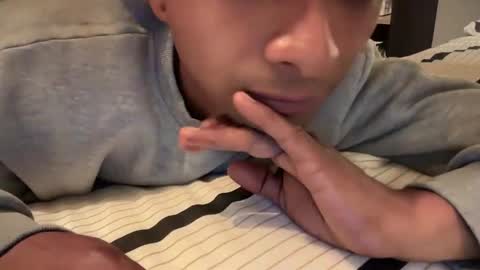 Snapshot of gumbywanna chatting on January 7, 1:28 am gumbywanna online show from January 7, 1:28 am