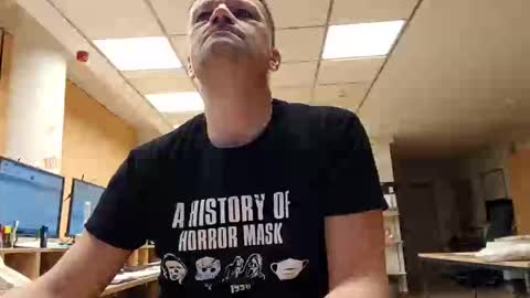 guschidick online show from December 14, 7:32 pm