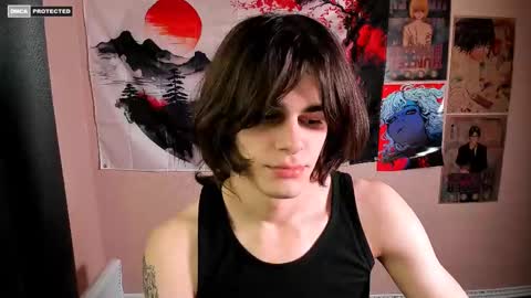 Snapshot of gushill_ chatting on February 15, 8:45 pm gushill_ online show from February 15, 8:45 pm