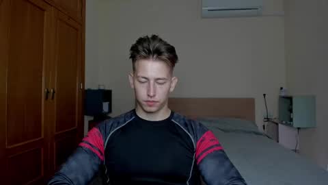 Snapshot of gym_alpha chatting on March 6, 4:17 pm Oliver online show from March 6, 4:17 pm