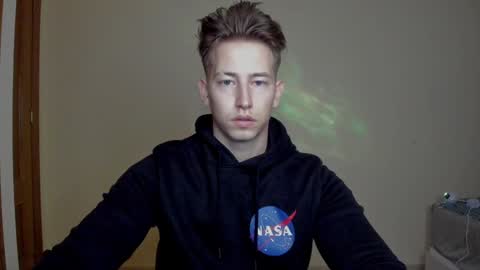 Snapshot of gym_alpha chatting on February 4, 12:00 pm Oliver online show from February 4, 12:00 pm