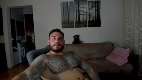 gymdominus online show from July 8, 9:30 pm
