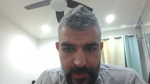 h0nest84 online show from November 20, 6:40 pm