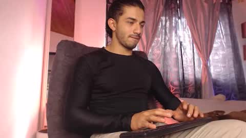 HADEZ online show from May 28, 1:20 pm
