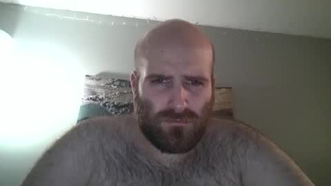 Snapshot of hairiestbear chatting on December 28, 7:43 pm Hairiest Bear online show from December 28, 7:43 pm