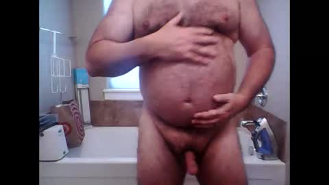 Snapshot of hairydaddreams chatting on October 21, 7:28 pm hairydaddreams online show from October 21, 7:28 pm