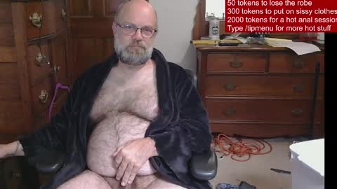 HairyDaddyBear69 online show from June 1, 11:43 am