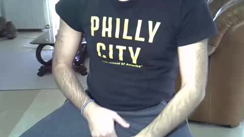 Snapshot of hairydaduncut chatting on February 11, 12:58 pm hairydaduncut online show from February 11, 12:58 pm