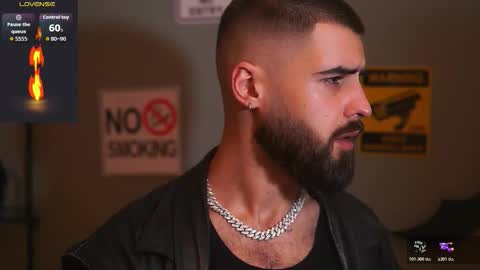 HairyRobXxX online show from December 3, 7:42 pm