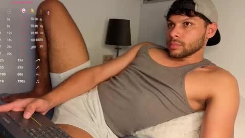 Snapshot of haku_kanjii chatting on October 21, 2:03 am Independent       model  online show from October 21, 2:03 am