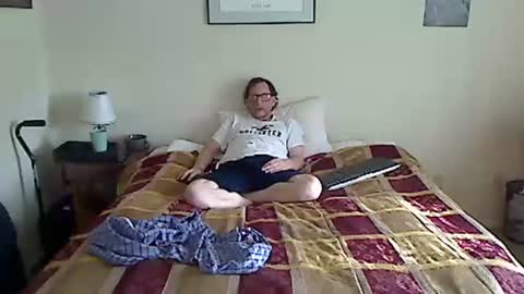 hammerthatthang73 online show from February 11, 3:50 pm