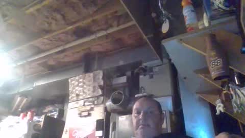 naked man online show from May 10, 1:18 am