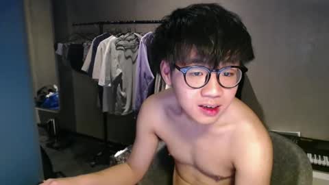 handsome_mannn online show from November 20, 11:03 pm