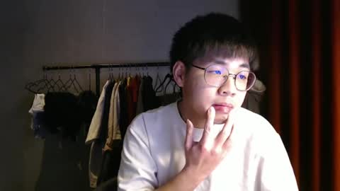 handsome_mannn online show from December 13, 12:31 am