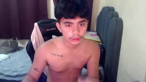 handsome_vanana online show from October 10, 9:03 am