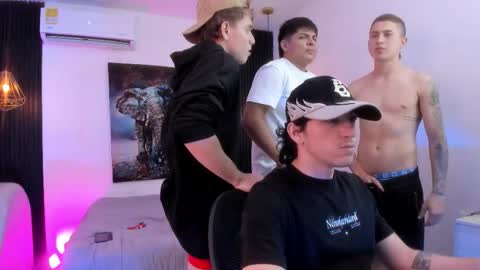 leonardfarrucknick and otis online show from November 20, 2:22 am