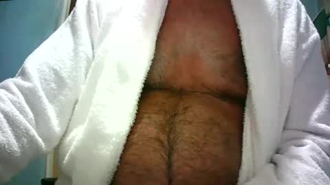 handymanforyou177322 online show from June 9, 10:44 pm