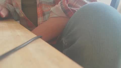 hannes_k online show from April 16, 11:10 am