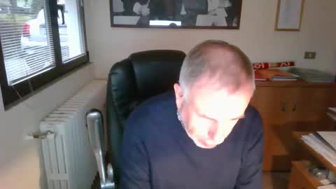 hanscooper online show from December 17, 3:08 pm