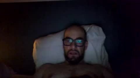 hansjegezoien online show from April 10, 9:22 pm