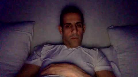 Snapshot of happy2334 chatting on October 27, 11:34 am skysky6969 online show from October 27, 11:34 am