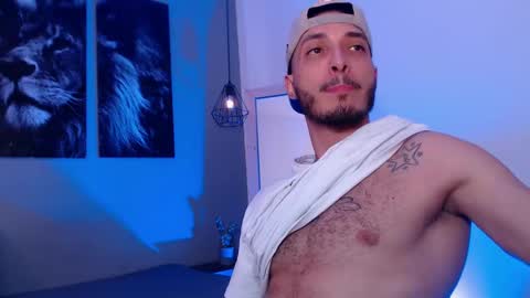 happy_hot7 online show from January 30, 4:16 am