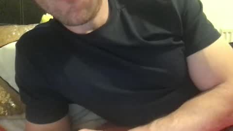 happytoplay22 online show from April 14, 5:34 pm