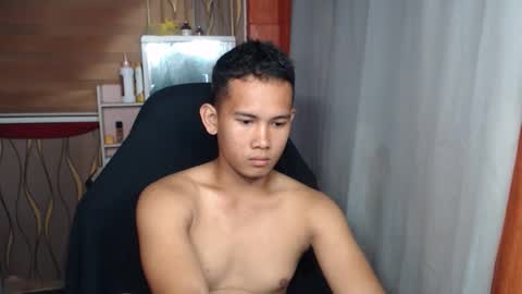 hard dickzhack online show from February 4, 11:11 pm