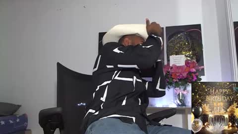 hardboy_latin online show from January 26, 3:59 am