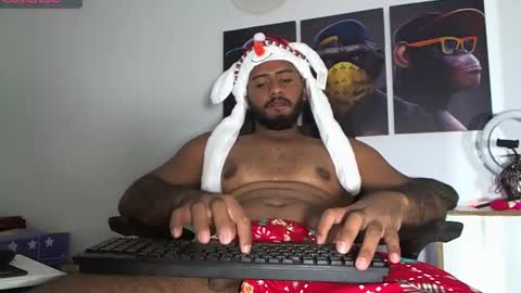 hardboy_latin online show from December 23, 4:55 am