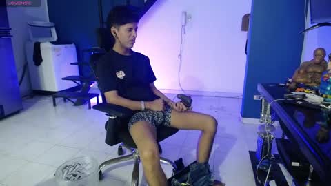 Andres Dean online show from February 18, 10:40 pm