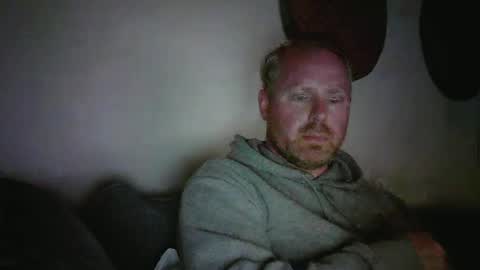 hardswedishboy online show from May 4, 7:59 pm