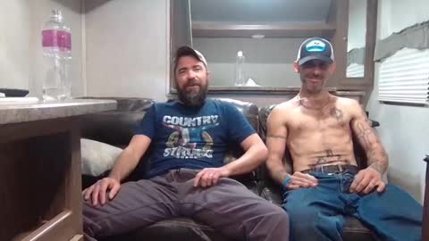 hardworkertn online show from October 30, 1:52 am