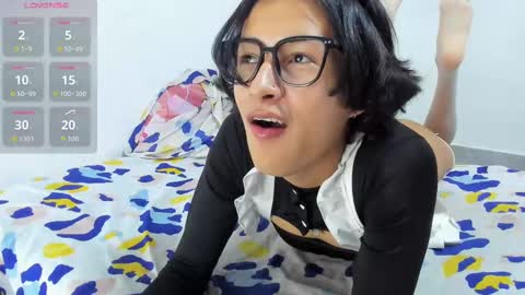 Snapshot of harold_sm chatting on September 11, 7:24 pm harold sm online show from September 11, 7:24 pm