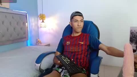 Snapshot of haroldxl chatting on January 15, 1:09 pm IM HAROLD online show from January 15, 1:09 pm