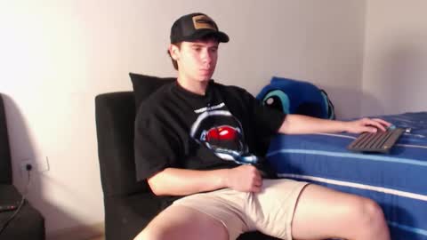 Sebastian online show from October 20, 8:13 pm