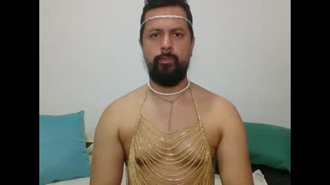 Snapshot of harry_goldenmillerx10fun chatting on February 6, 3:41 pm  Harry    online show from February 6, 3:41 pm