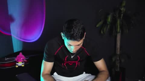  ... online show from October 4, 2:38 am