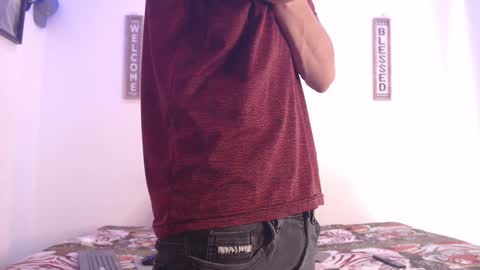 Snapshot of harrythomson1 chatting on January 11, 7:16 pm harry thomson online show from January 11, 7:16 pm