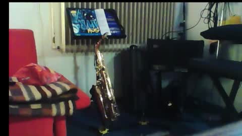 hot n  nasty online show from March 31, 12:01 am