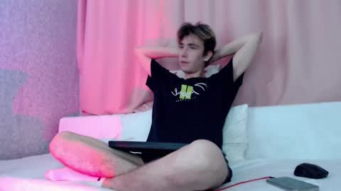 harvey_foster online show from November 26, 8:34 pm