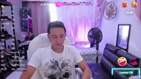 Hayen Boy online show from December 4, 6:48 pm