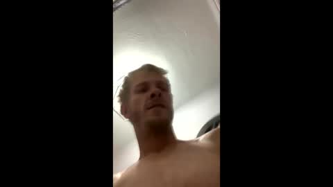 Snapshot of hazzabigh749062 chatting on November 1, 1:48 pm hazzabigh749062 online show from November 1, 1:48 pm