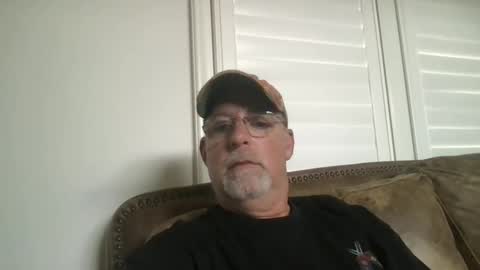 Snapshot of hdeuce22 chatting on September 8, 5:34 pm Hdeuce22 online show from September 8, 5:34 pm