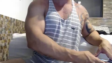 Snapshot of healedcarioca chatting on January 23, 3:26 am Brazilian bigdick online show from January 23, 3:26 am