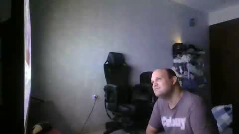 Heavy Rebell online show from February 14, 6:34 am